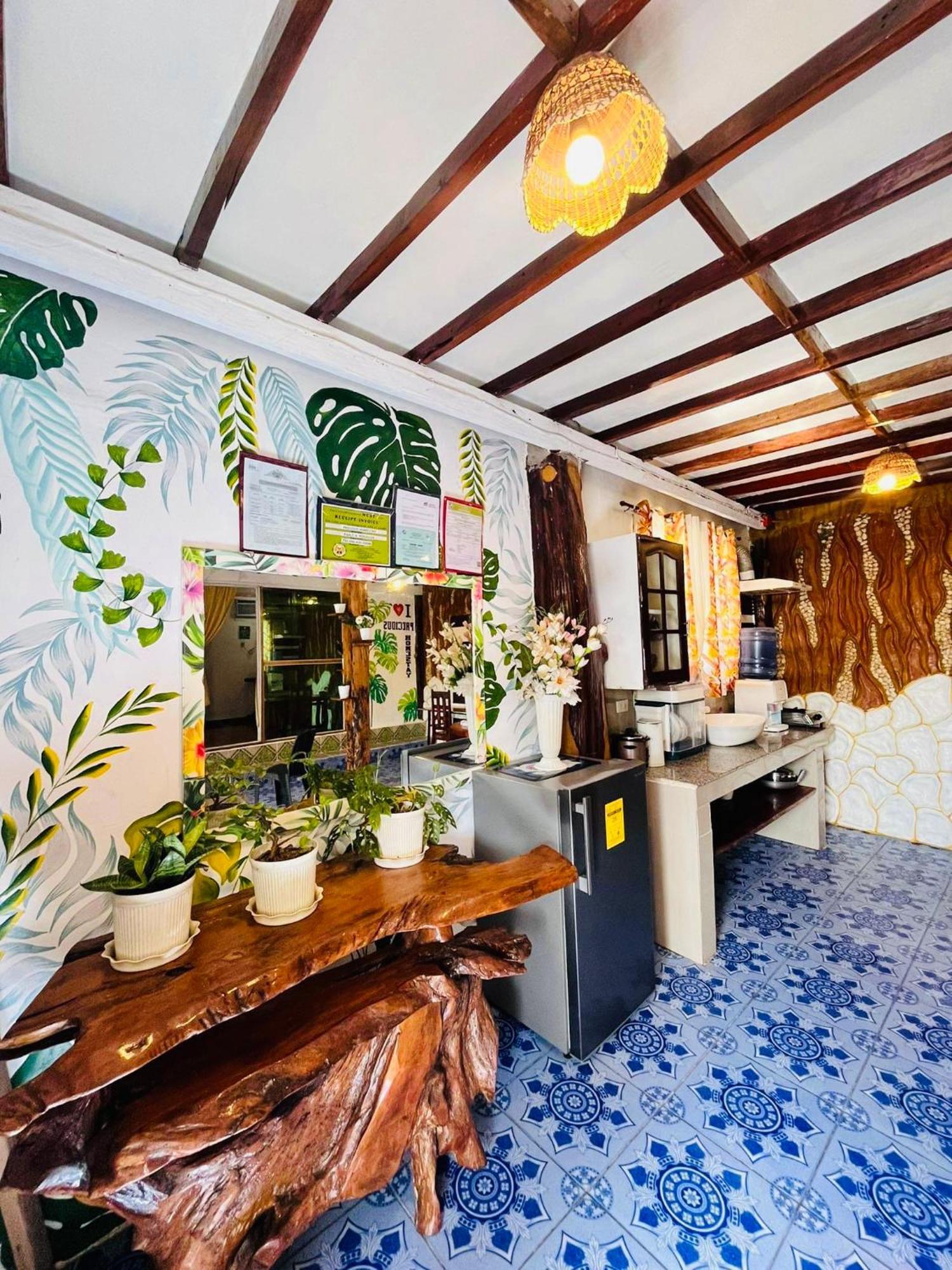 Precious Homestay-Family Room Burgos  Exterior foto